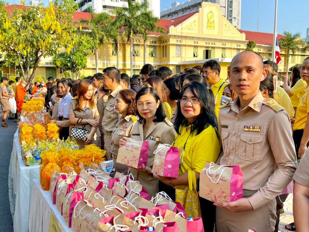 http://line_album_%e0%b8%a7%e0%b8%b1%e0%b8%99%e0%b8%84%e0%b8%a5%e0%b9%89%e0%b8%b2%e0%b8%a2%e0%b8%a7%e0%b8%b1%e0%b8%99%e0%b8%aa%e0%b8%96%e0%b8%b2%e0%b8%9b%e0%b8%99%e0%b8%b2%e0%b8%81%e0%b8%a3%e0%b8%b0%e0%b8%97