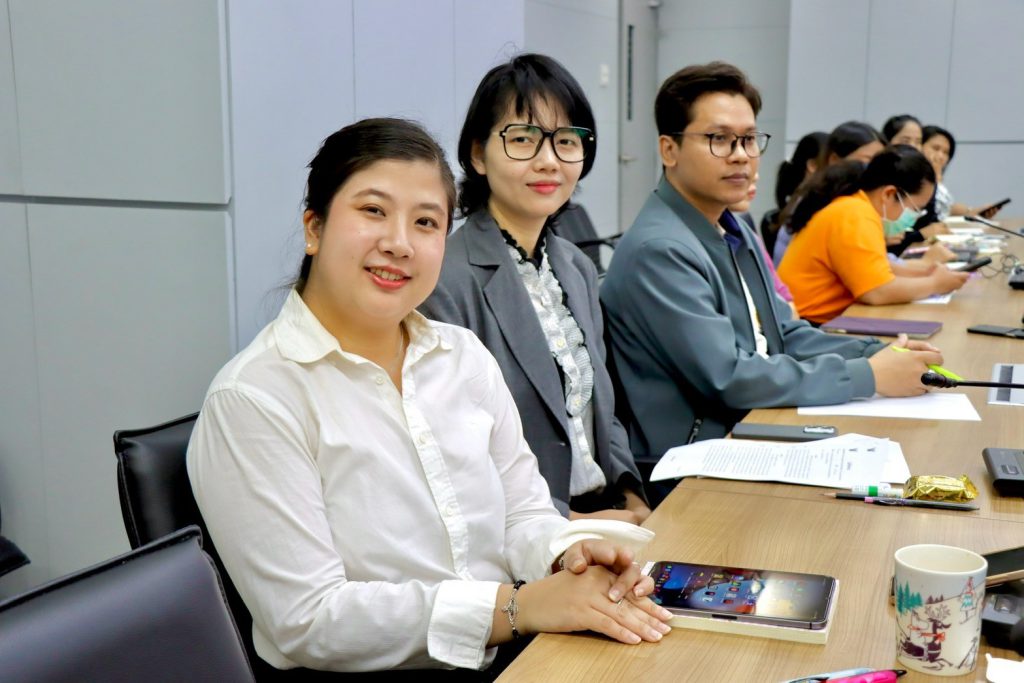 http://line_album_to-share-we-learn-%e0%b9%80%e0%b8%a3%e0%b8%b7%e0%b9%88%e0%b8%ad%e0%b8%87%e0%b8%87%e0%b8%9a%e0%b8%9b%e0%b8%a3%e0%b8%b0%e0%b8%a1%e0%b8%b2%e0%b8%93_250314_7